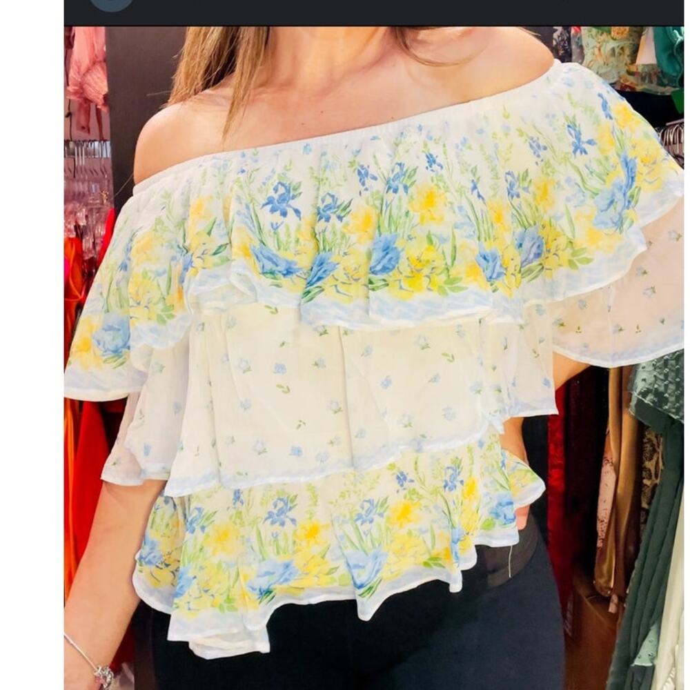 NWT Love Collette Off the Shoulder Floral Tiered Top M